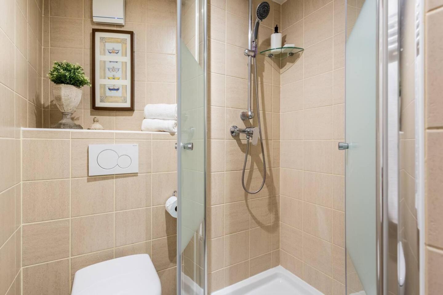 Quartier Latin Apartments 3 Apartments To Choose! Париж Екстериор снимка
